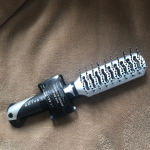 NEW Hair Brush ‼️